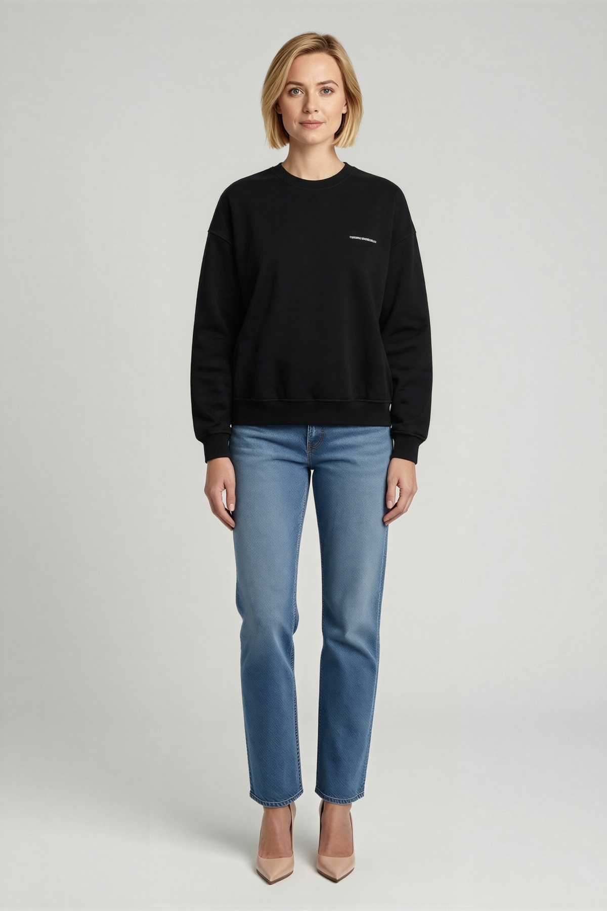 Kadın Kışlık Bisiklet Yaka Oversize Sweatshirt Sırtı Büyük Harf Yazılı Baskılı Düşük Omuz Geniş Kol