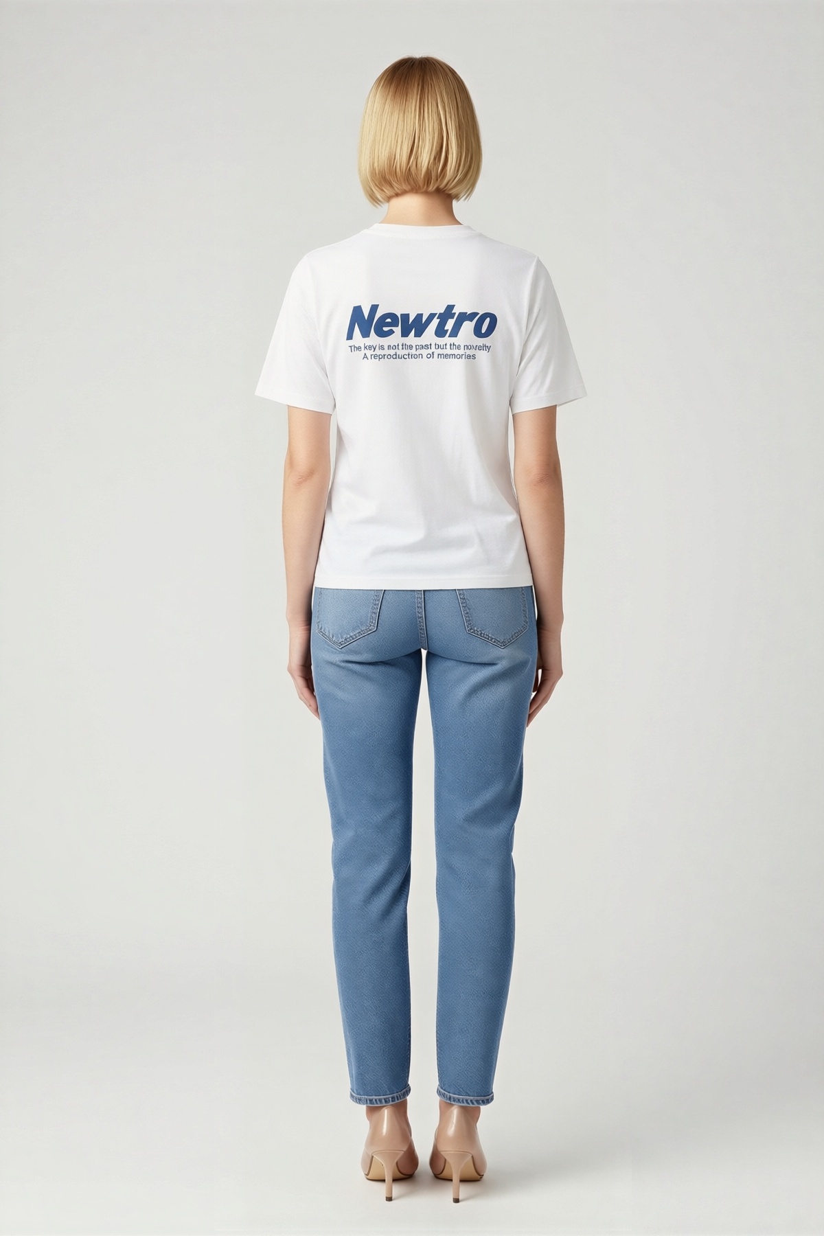 Kadın Oversize Bisiklet Yaka Sırt Baskılı Retro Slogan Yazılı Yarım Kollu Düşük Omuzlu Rahat Tişört