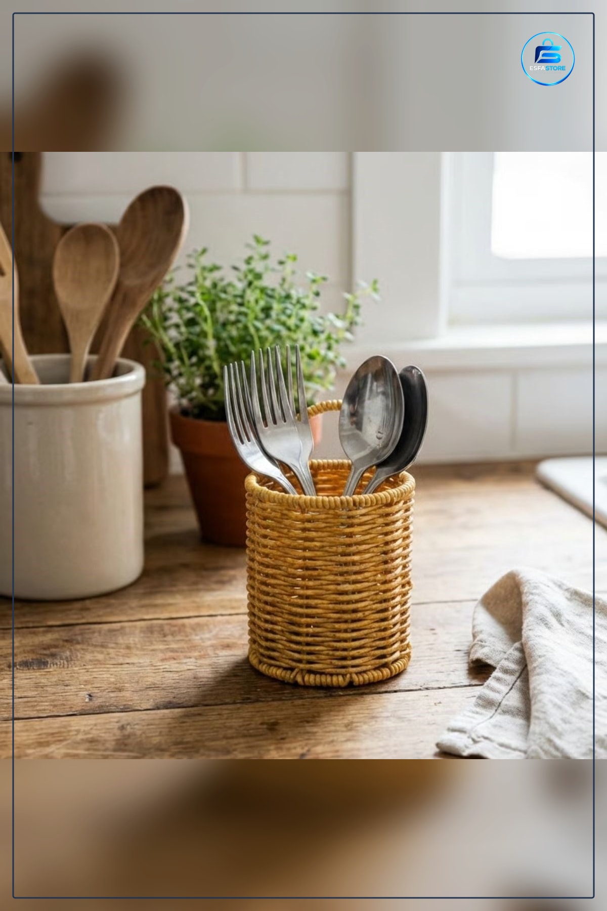 Yuvarlak Hasır Dokulu Plastik Rattan Kaşıklık Çatallık Kendiliğinden Tutmalı Mutfak Organizeri