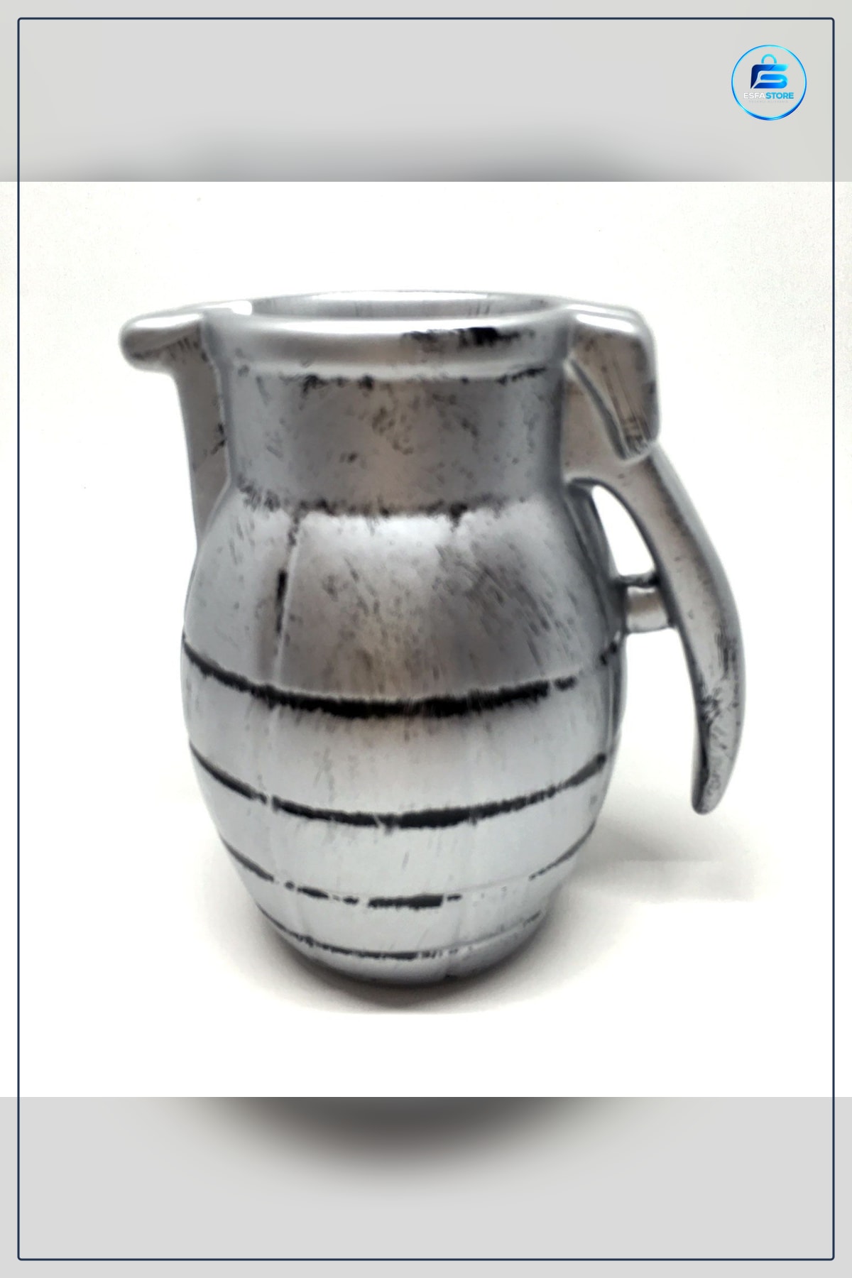 El Bombası Görünümlü Sigara Hazneli Kül Tablası 11x13x9 cm Dekoratif Küllük Hediyelik