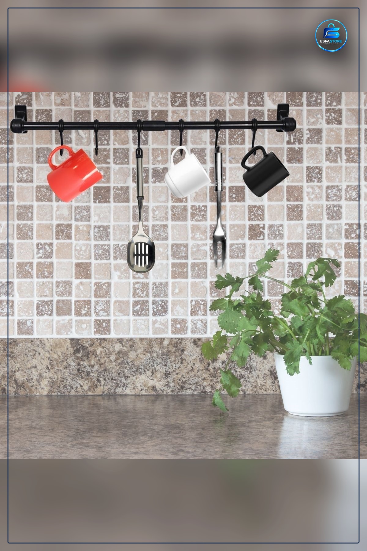 Duvara Monte Edilen Mutfak Kaşıklık ve Kupa Askası Kancalı Dekor Plastik Pratik Kullanışlı